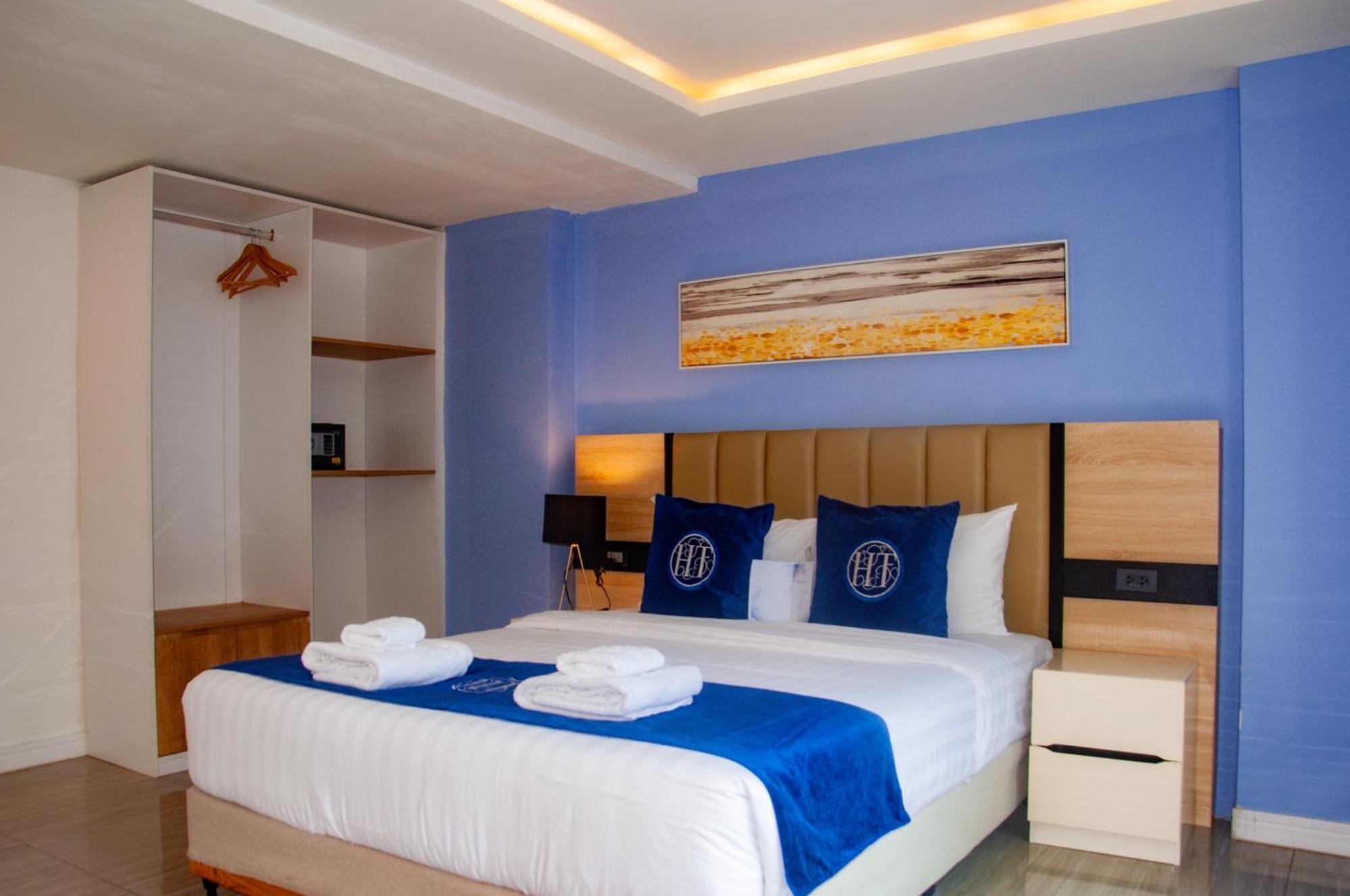 Ht9 Hotel Jomtien Beach Exteriör bild